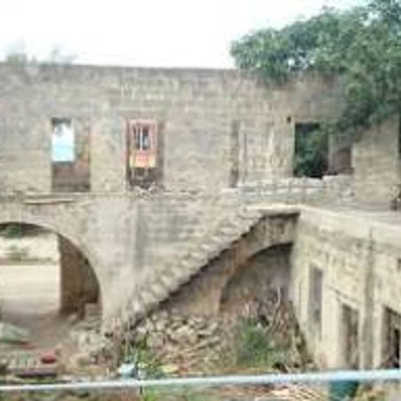 Khan Bayt Jubur