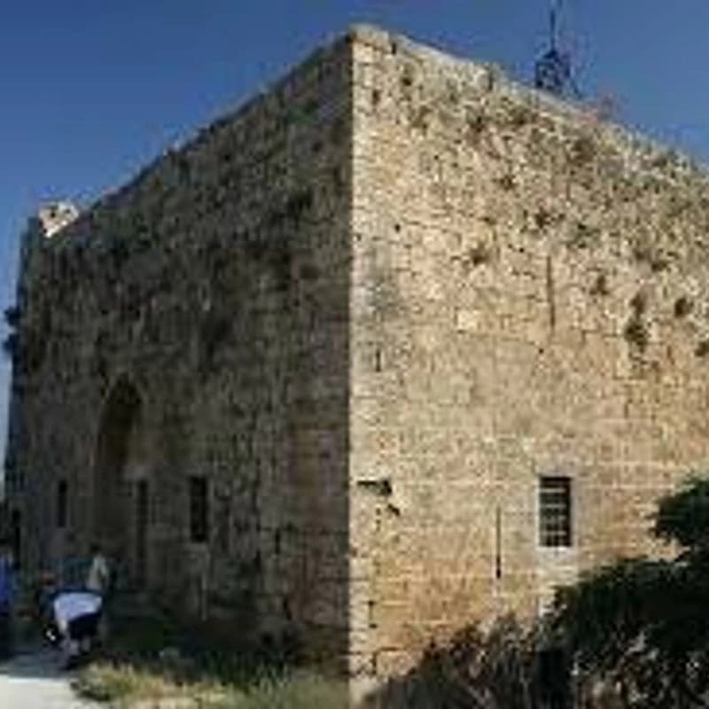 Yahmur Castle