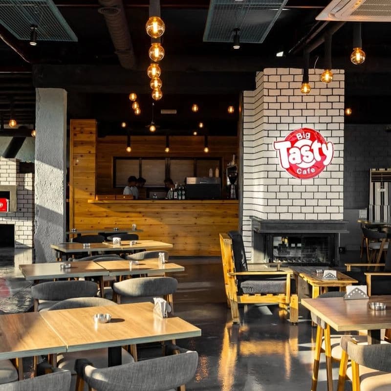 Big Tasty Restaurant