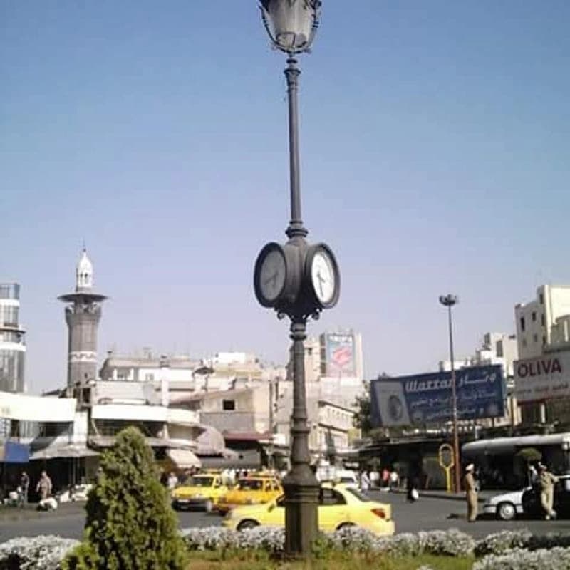 ساحة الساعة القديمة
