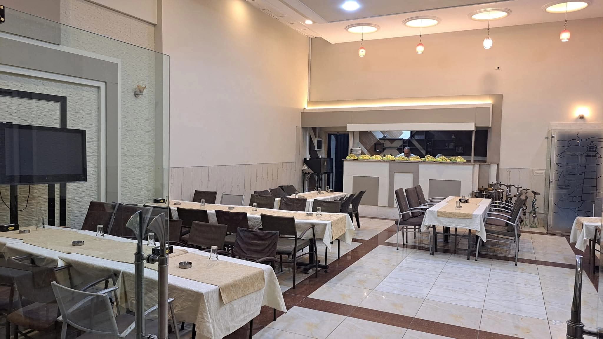 مطعم راجعين