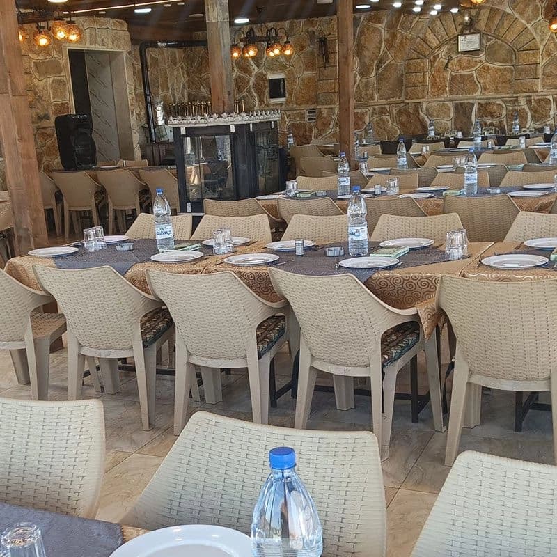 Naseem Al-Jabal Restaurant