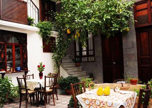 Beit Rose Hotel